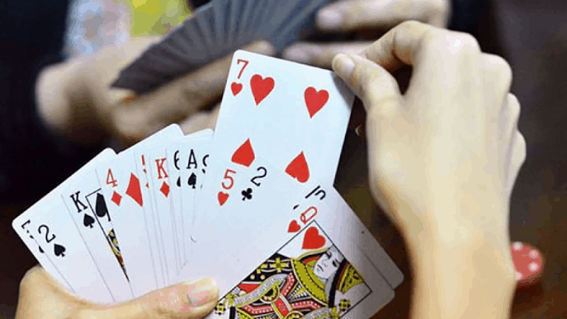 Bí Quyết Chơi Phỏm Sumclub - Mẹo Đánh Bại Mọi Đối Thủ